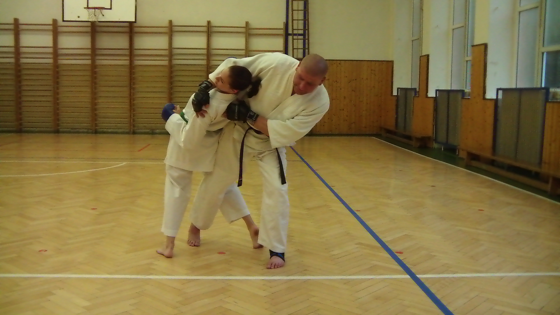 karate s dívkou 066