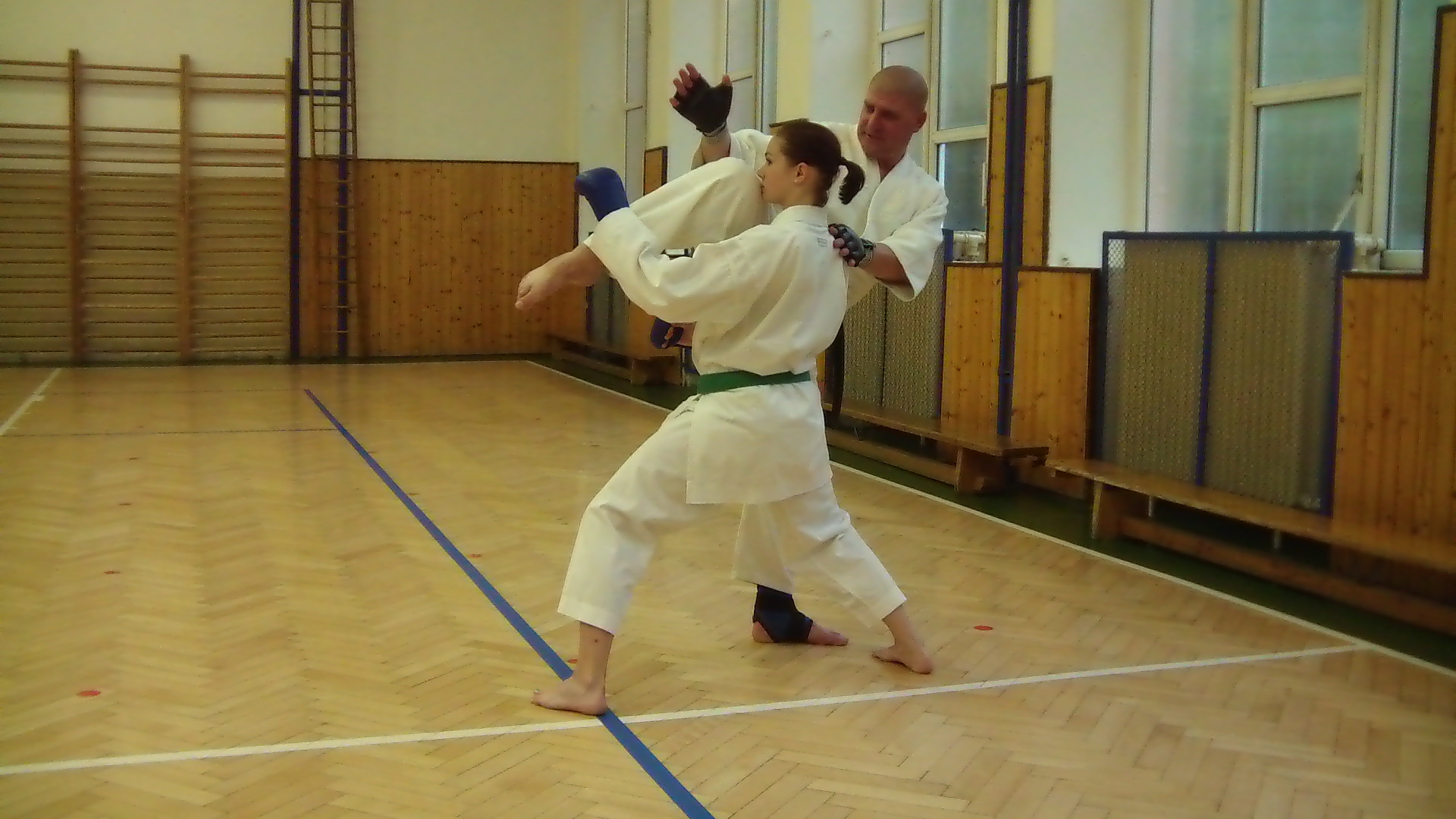 karate s dívkou 071